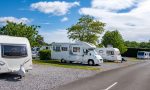 ¿Estacionar o acampar? La nueva norma de la DGT termina con el eterno debate 