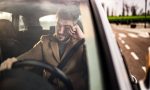 ¿Cuál es la multa por conducir estando de baja?